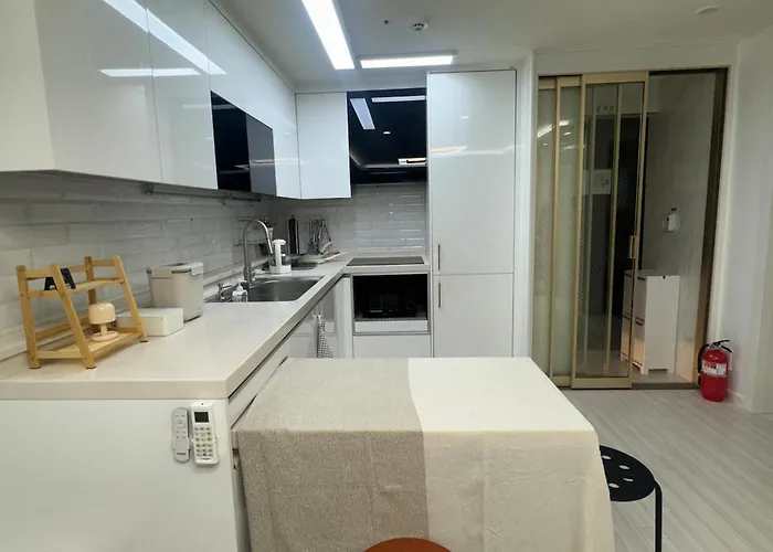 Apartment Won Hwagok Bright Family Near Kkachisan Seoul